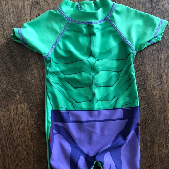 ❄️3/$25 Hulk Sun suit - Picture 1 of 2